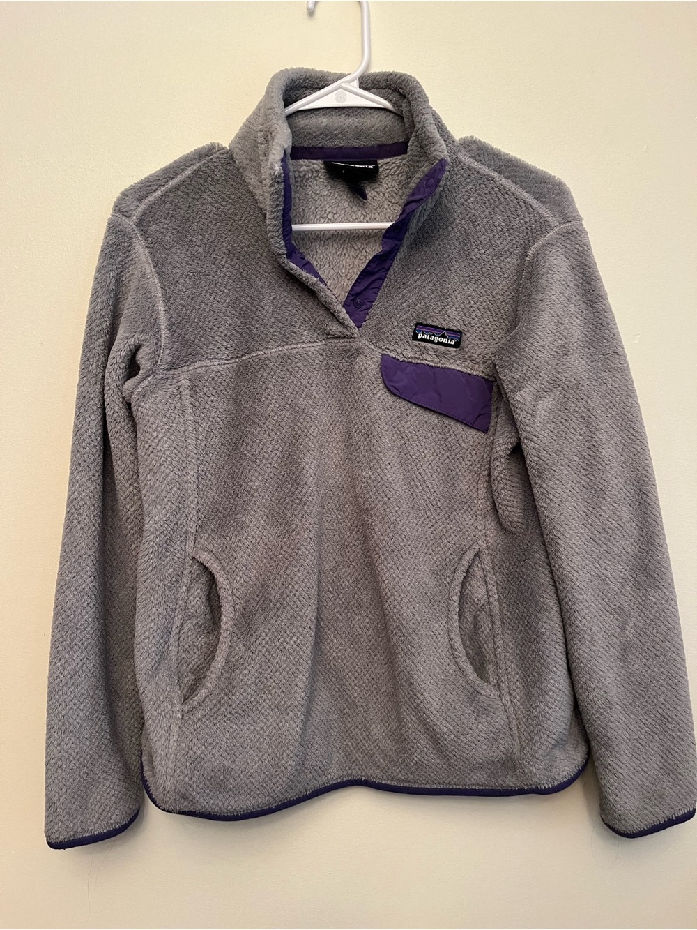 Patagonia Gray with Purple Snap-T Pullover